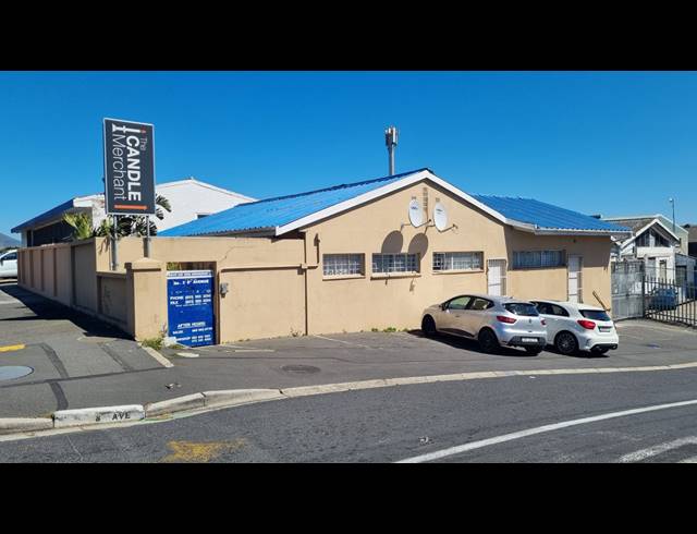 250M² BUILDING FOR SALE IN MAITLAND